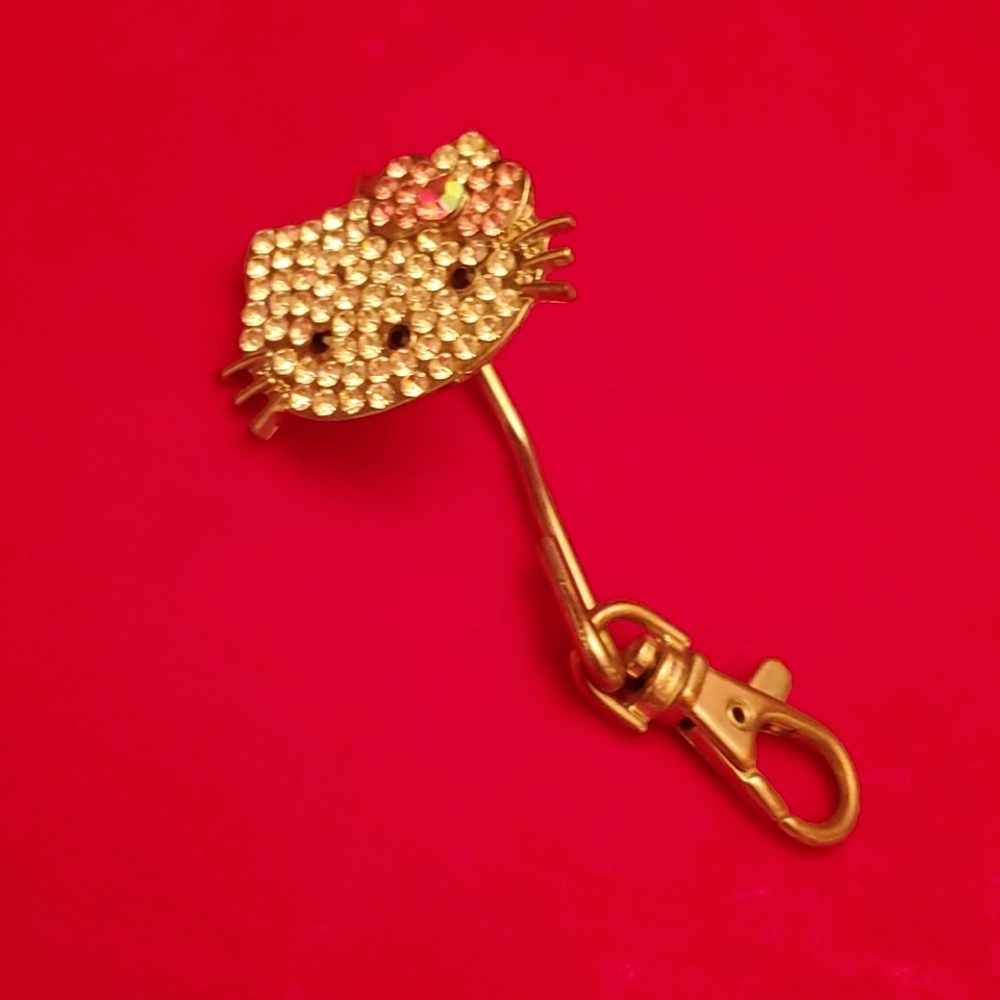 Hello Kitty purse/key hook